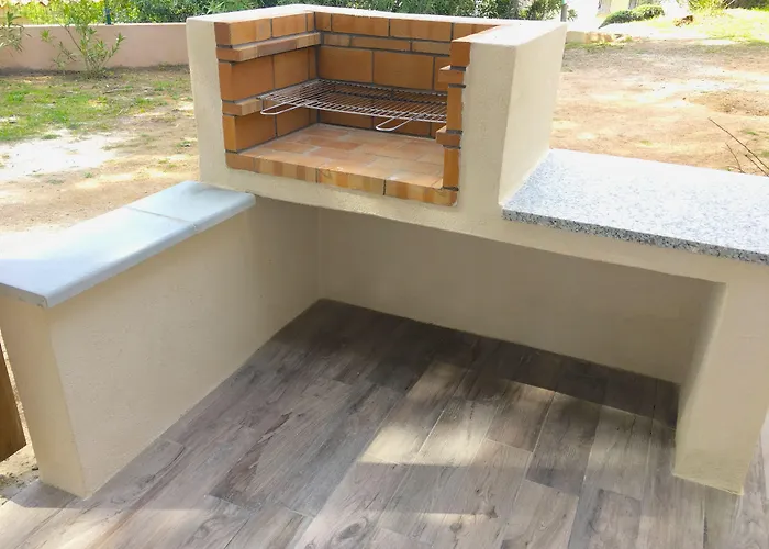 Aparthotel U Paesolu Sainte-Lucie de Porto-Vecchio