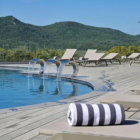 Hotel apartamentowy U Paesolu Sainte-Lucie de Porto-Vecchio