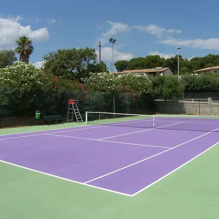 Apartahotel U Paesolu Sainte-Lucie de Porto-Vecchio