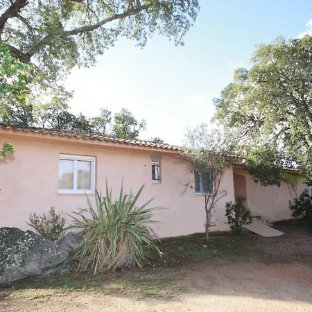 Apartahotel U Paesolu Sainte-Lucie de Porto-Vecchio