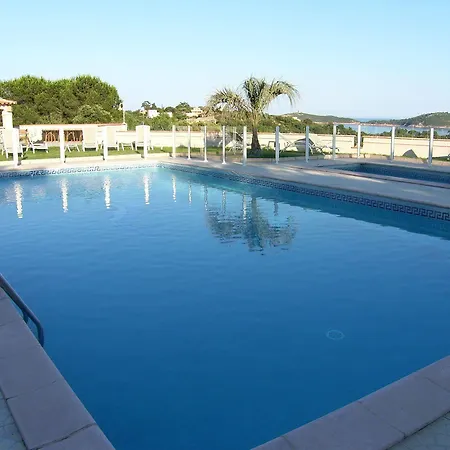 Apartahotel U Paesolu Sainte-Lucie de Porto-Vecchio