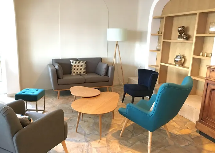 Ξενοδοχείο με διαμερίσματα U Paesolu Sainte-Lucie de Porto-Vecchio